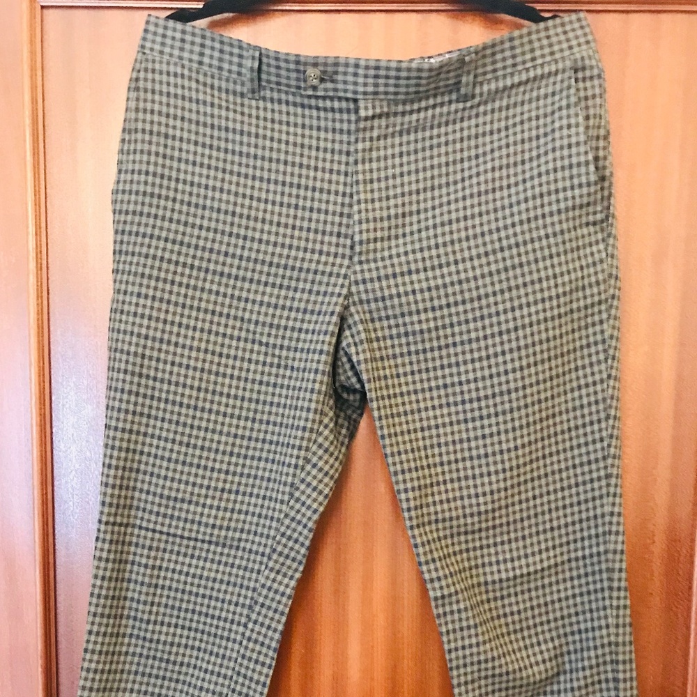 Pants suit